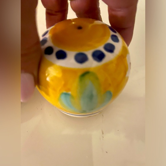 Viertri Solimene Salt & Pepper Set Yellow Chicken 2 3/4” H - Picture 8 of 9